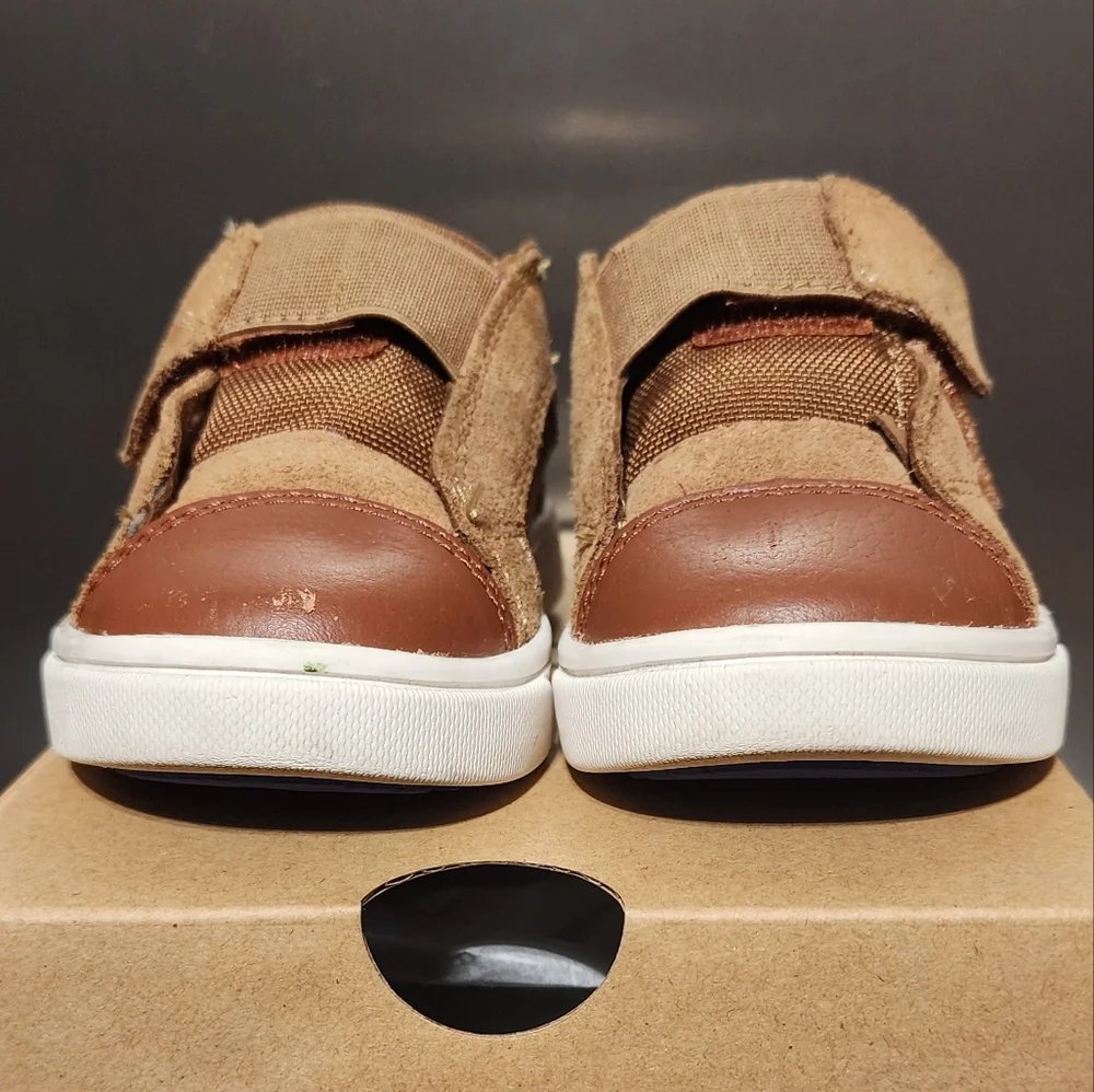 UGG Rennon Sneakers - Picture 3 of 8